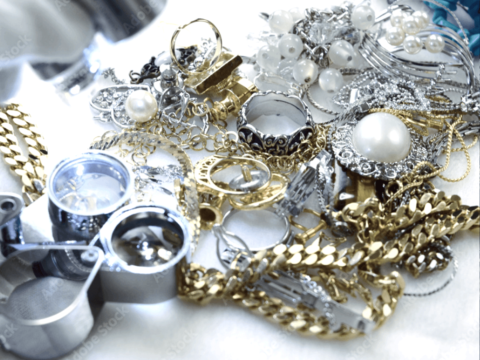 働きがいも経済成長も