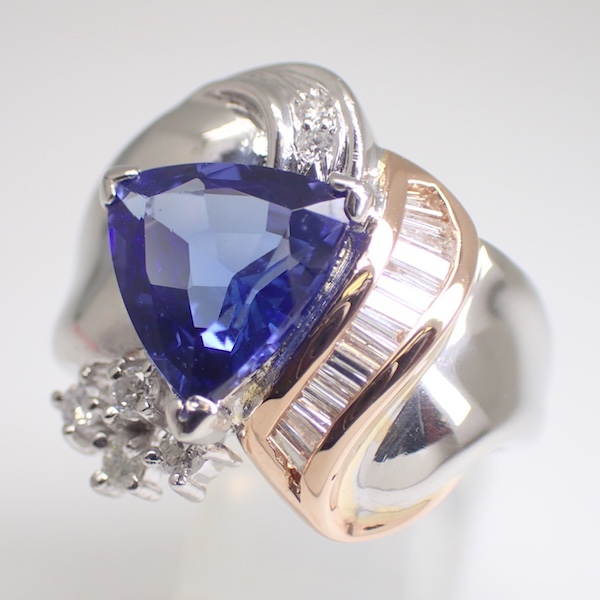 Tanzanite Ring 2.83ct